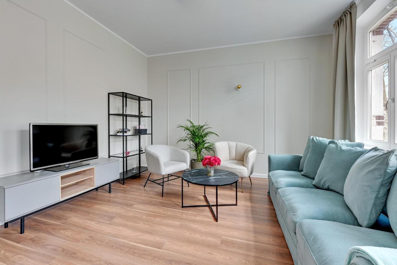 Lion Apartments - Capri 5 Min From The Beach Sopot Esterno foto